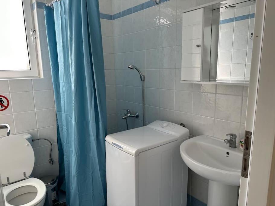 Riviera Beach, Seaside Spacious Apt. Anavyssos Buitenkant foto